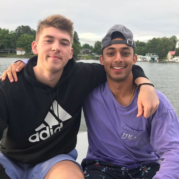 Meet your Posher, Nithin - Picture 1 of 1